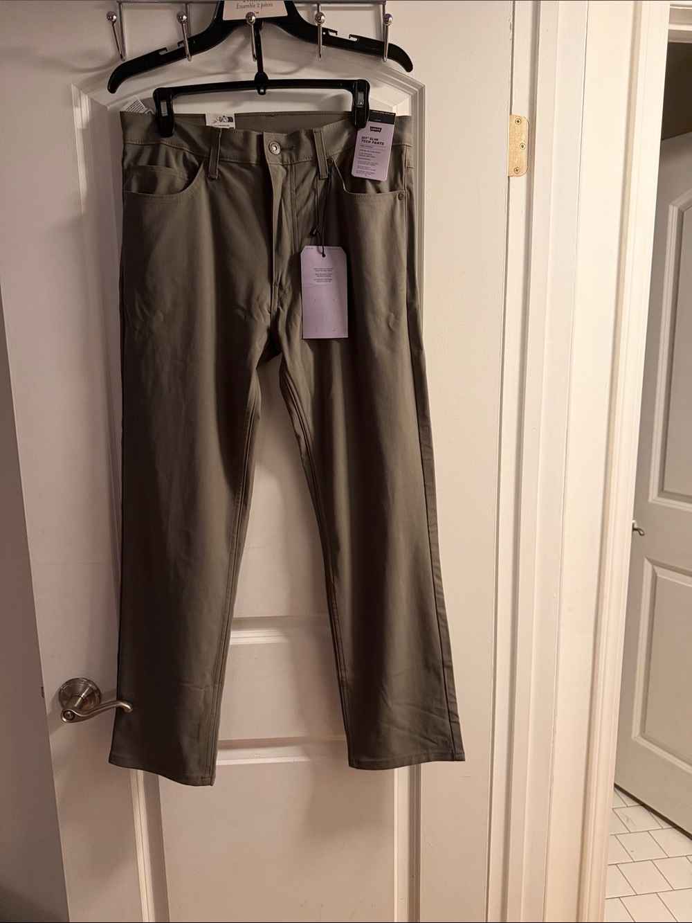 Levi's Men's Chinos in Olive Green